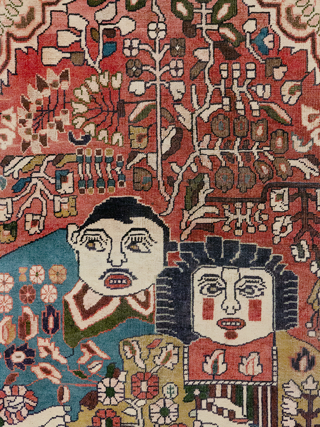 Vintage Persian Mahal Pictorial Throw Rug, No.32595 - Staging