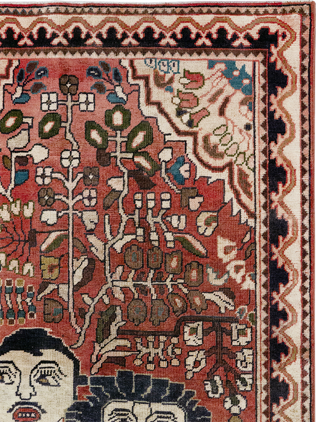 Vintage Persian Mahal Pictorial Throw Rug, No.32595 - Staging