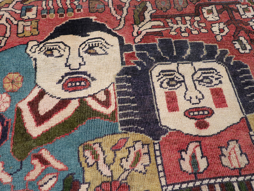 Vintage Persian Mahal Pictorial Throw Rug, No.32595 - Staging