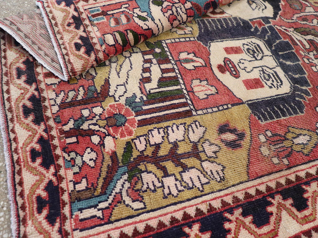 Vintage Persian Mahal Pictorial Throw Rug, No.32595 - Staging