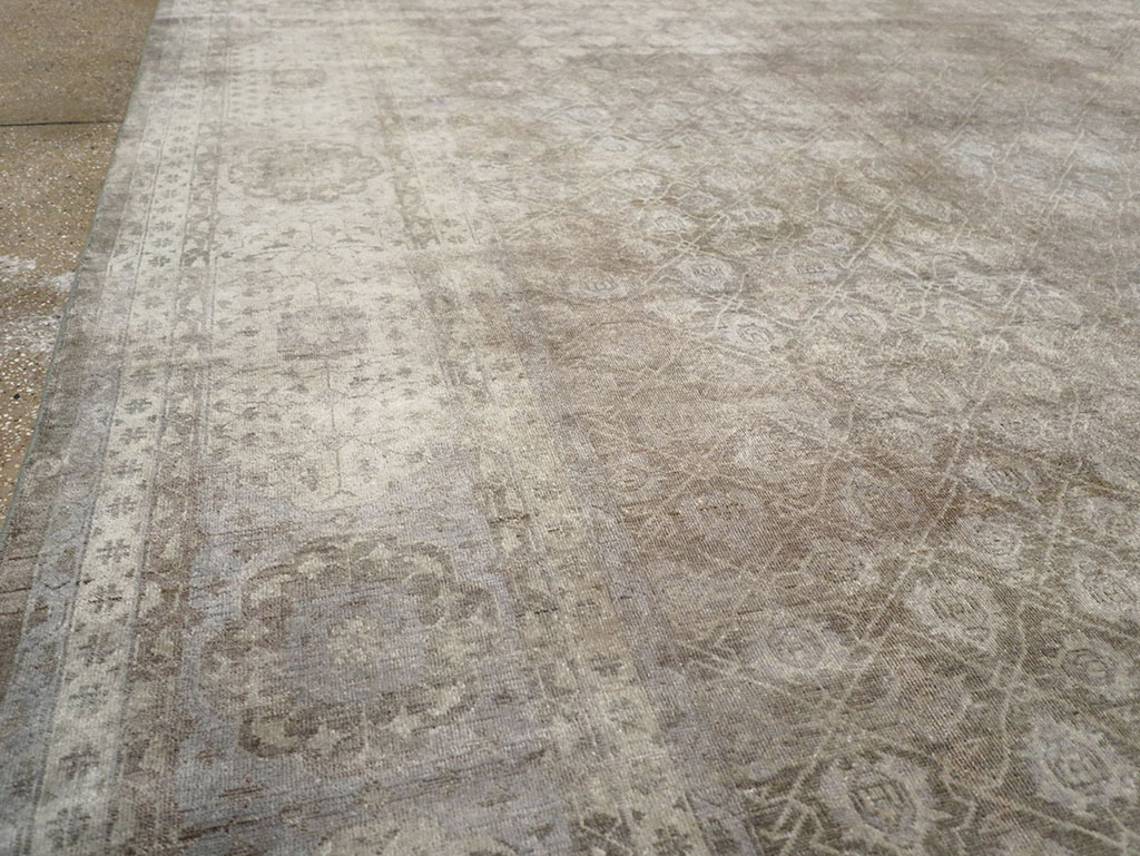 Antique Sivas Carpet, No.32596 - Staging