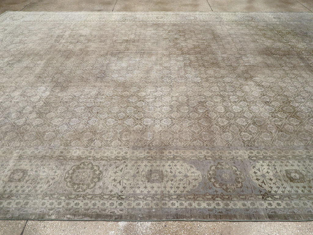 Antique Sivas Carpet, No.32596 - Staging