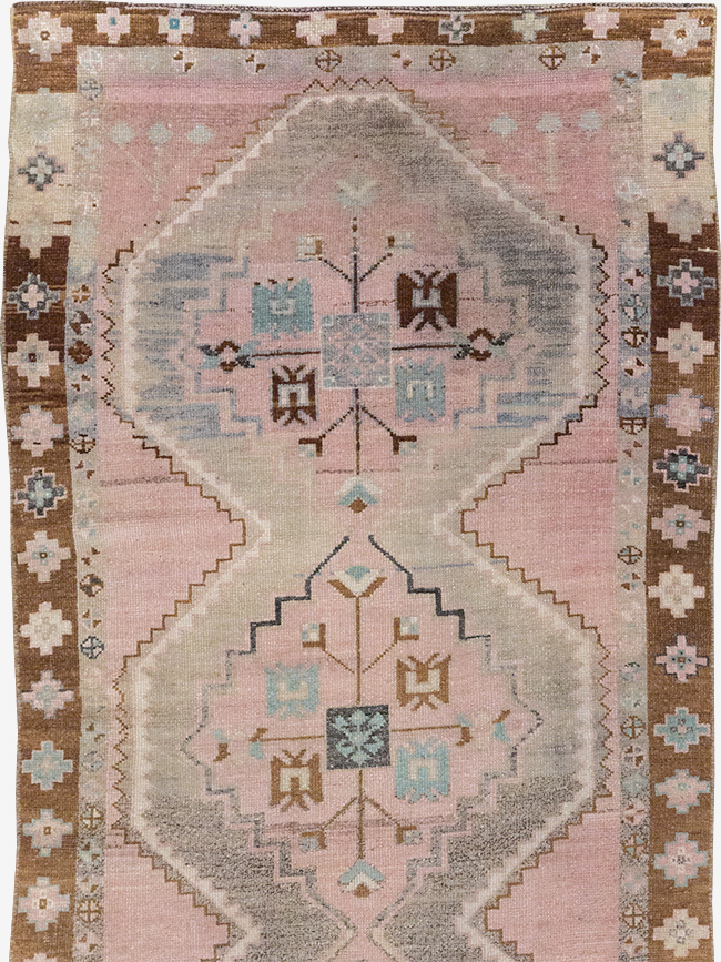Vintage Turkish Anatolian Runner, No.32601 - Staging