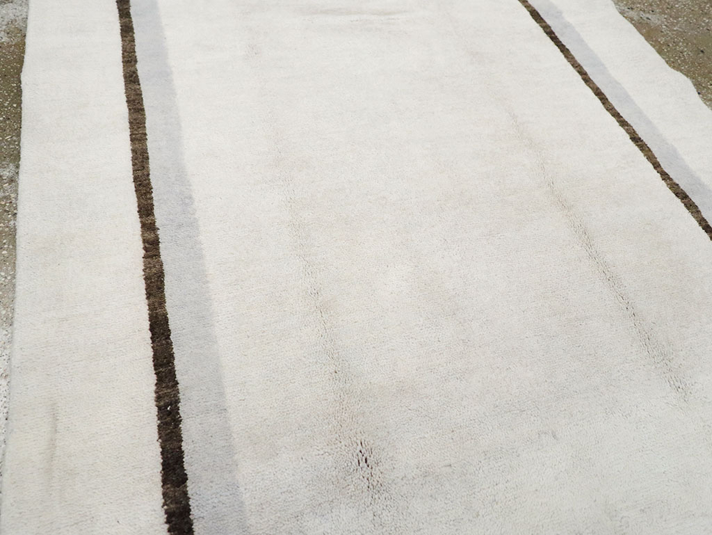 Modern Turkish Art Deco Runner, No.32609 - Staging