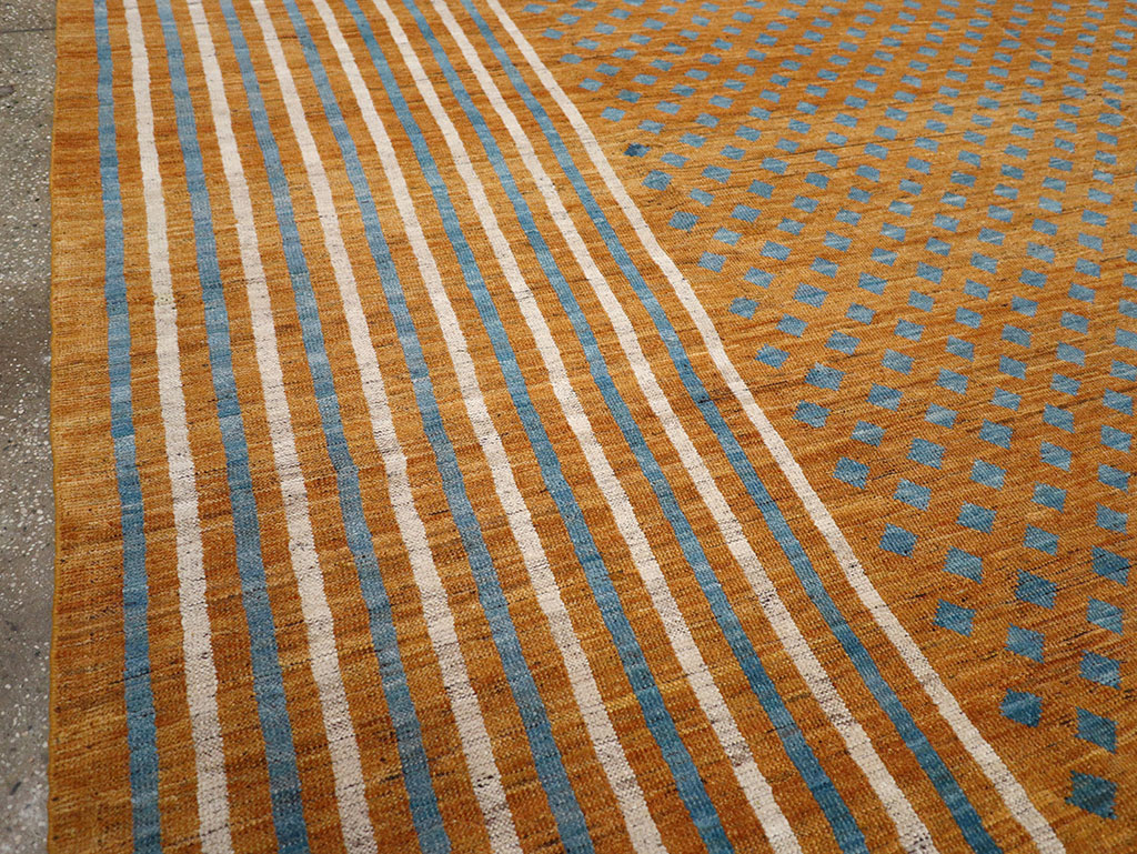 Contemporary East Turkestan Khotan Room Size Carpet, No.32611 - Staging