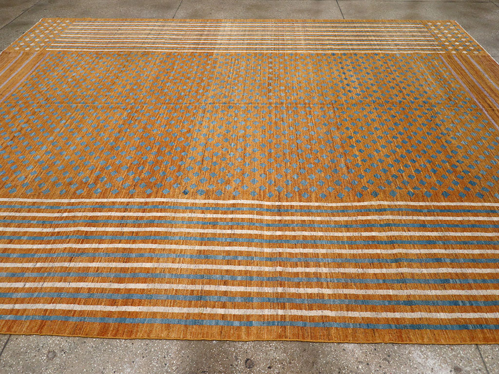 Contemporary East Turkestan Khotan Room Size Carpet, No.32611 - Staging