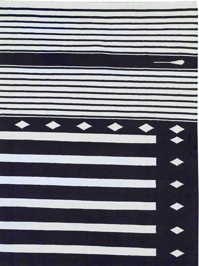 Modern Indian Flatweave Dhurrie Room Size Carpet, No.32616 - Staging