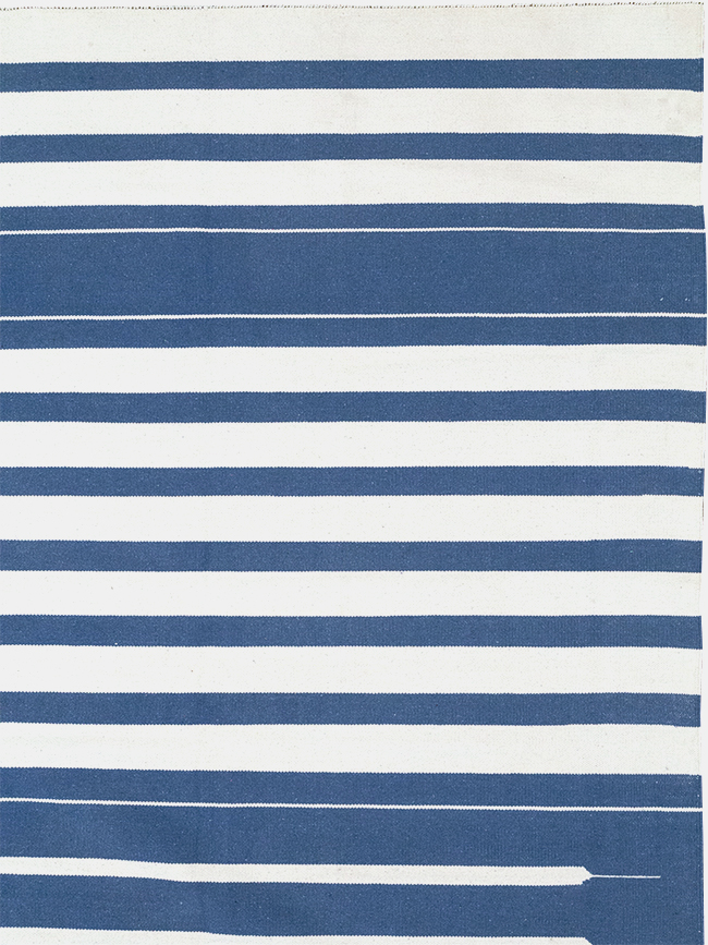 Modern Indian Flatweave Dhurrie Room Size Carpet, No.32618 - Staging