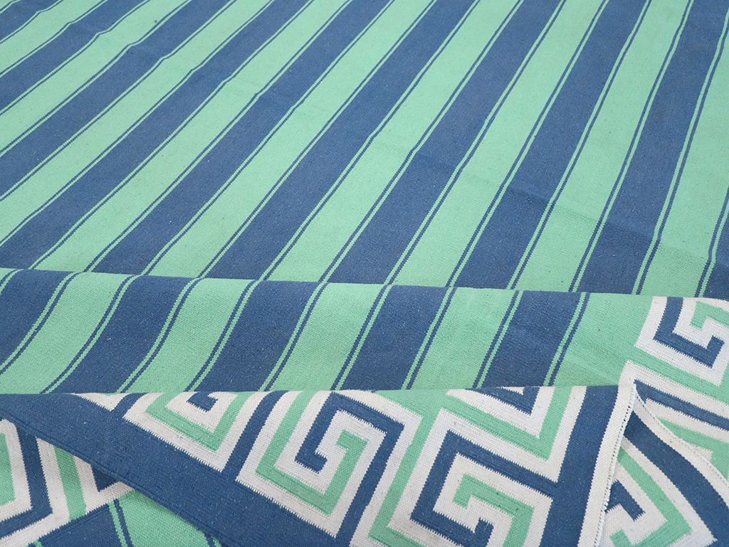 Modern Indian Flatweave Dhurrie Large Carpet, No.32621 - Staging