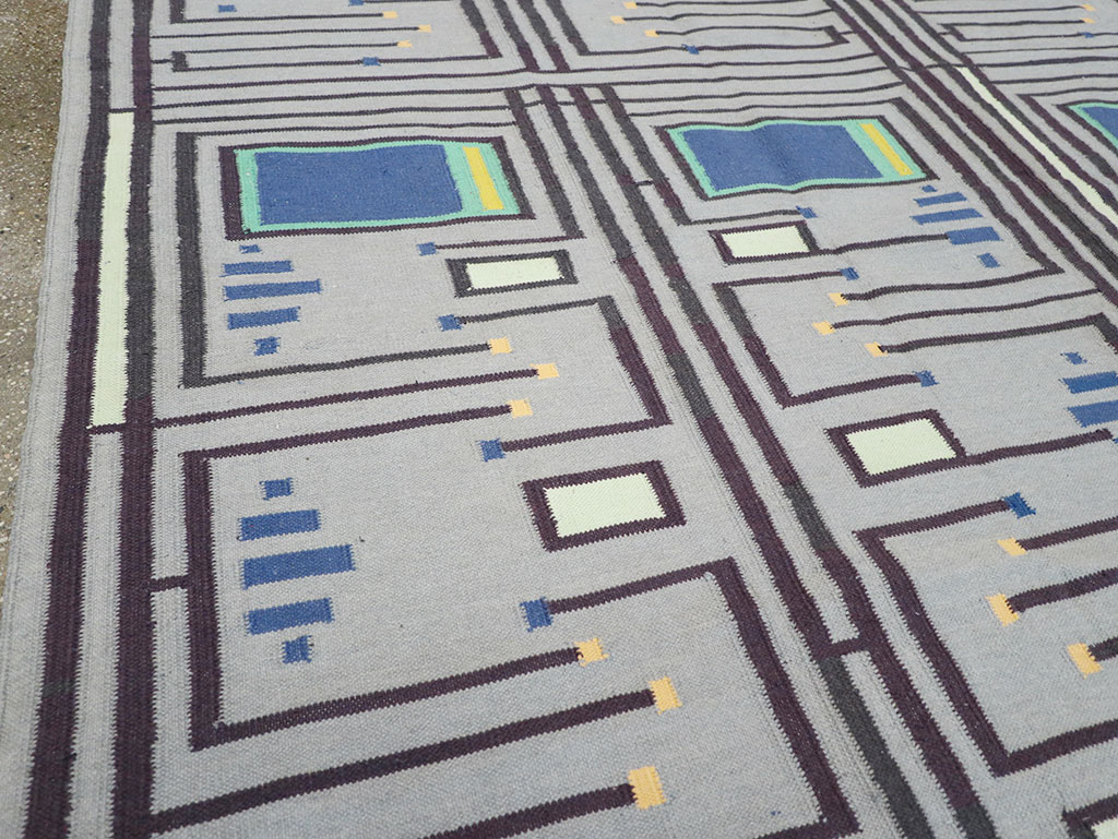 Contemporary Indian Flatweave Cotton Dhurrie Room Size Carpet, No.32636 - Staging