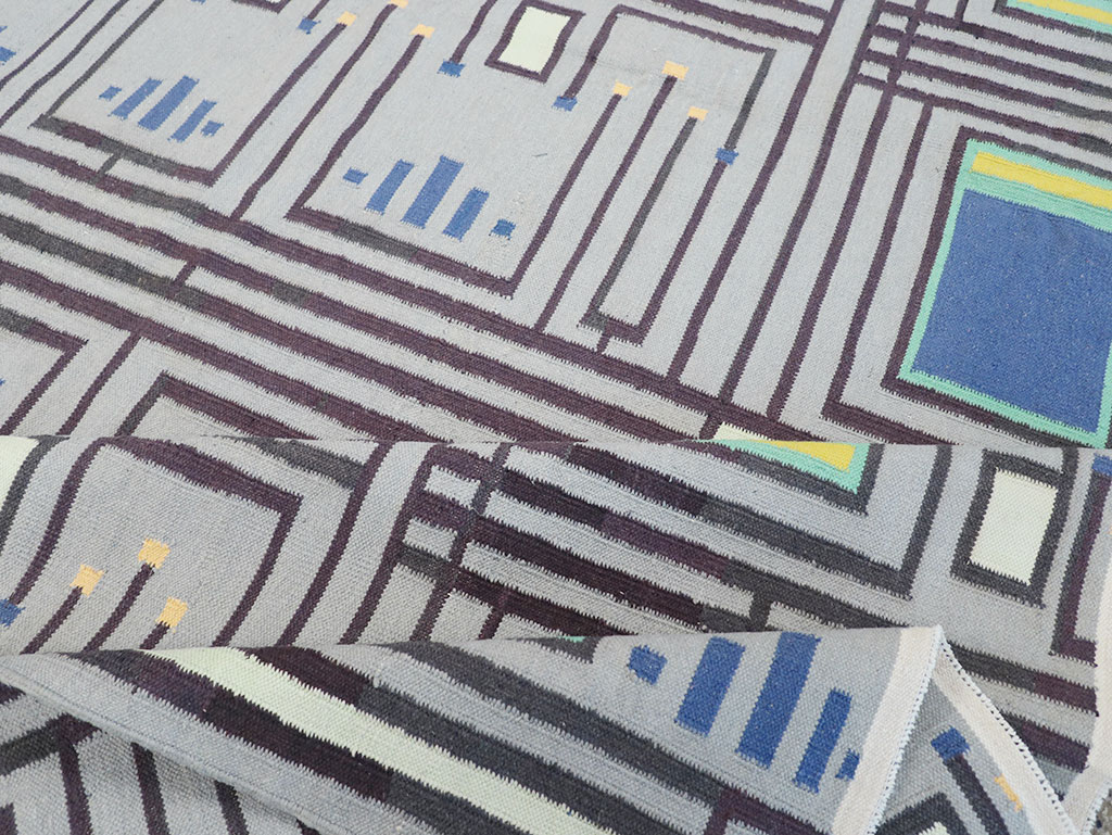 Contemporary Indian Flatweave Cotton Dhurrie Room Size Carpet, No.32636 - Staging