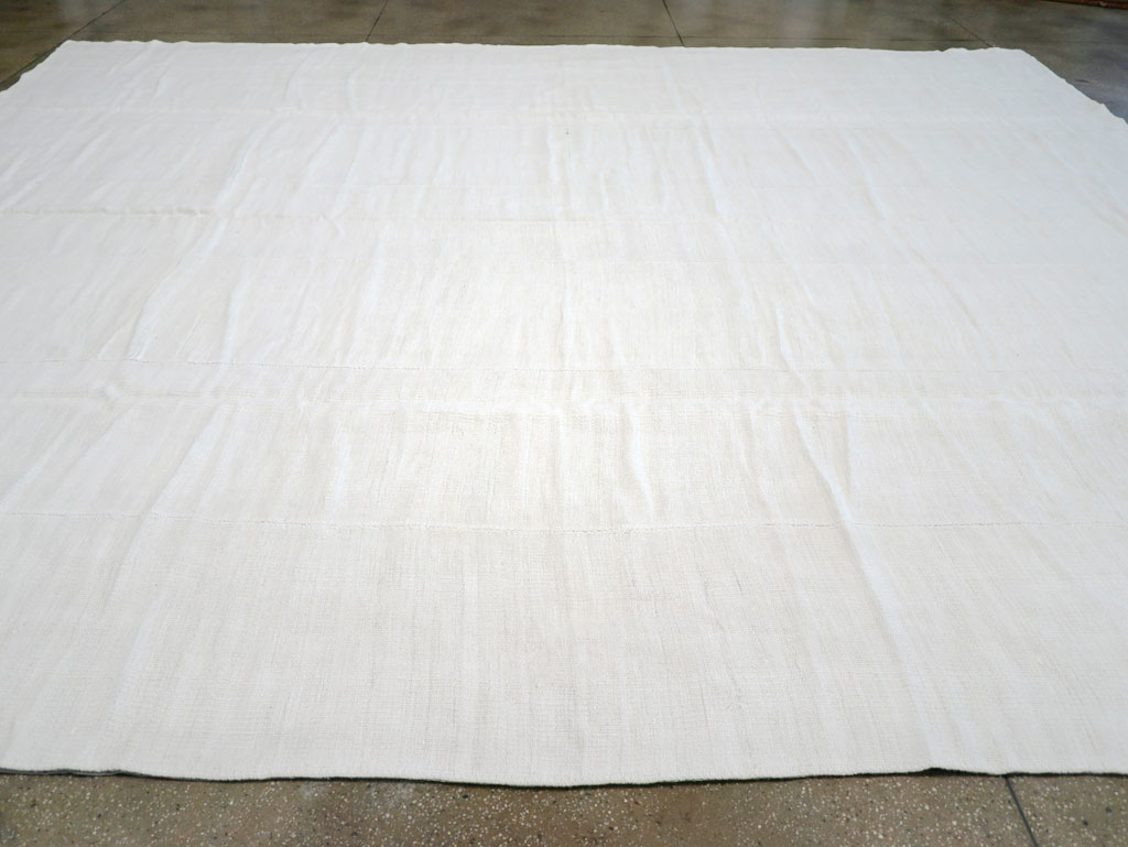 Vintage Turkish Flatweave Kilim Large Carpet, No.32658 - Staging