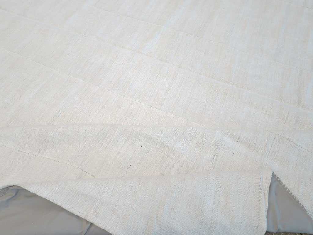 Vintage Turkish Flatweave Kilim Large Carpet, No.32658 - Staging