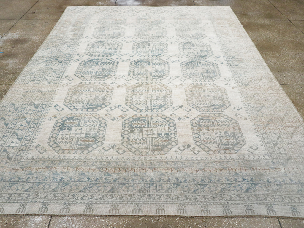 Vintage Central Asian Turkoman Room Size Carpet, No.32661 - Staging