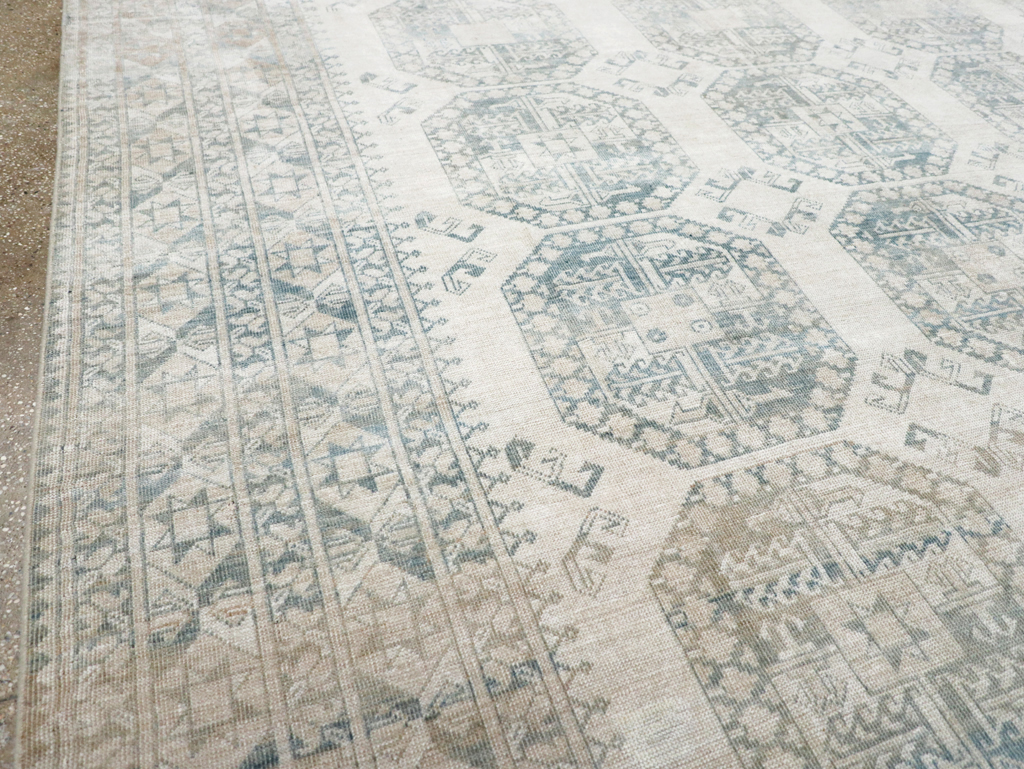 Vintage Central Asian Turkoman Room Size Carpet, No.32661 - Staging