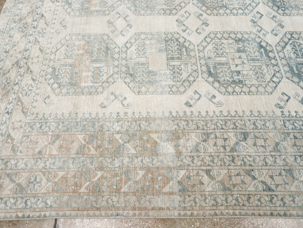 Vintage Central Asian Turkoman Room Size Carpet, No.32661 - Staging