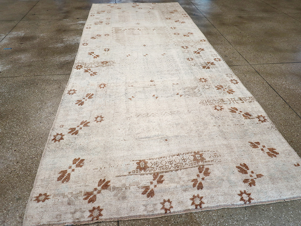 Vintage Turkish Anatolian Wide Gallery Runner, No.32663 - Staging