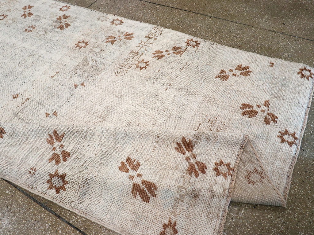 Vintage Turkish Anatolian Wide Gallery Runner, No.32663 - Staging