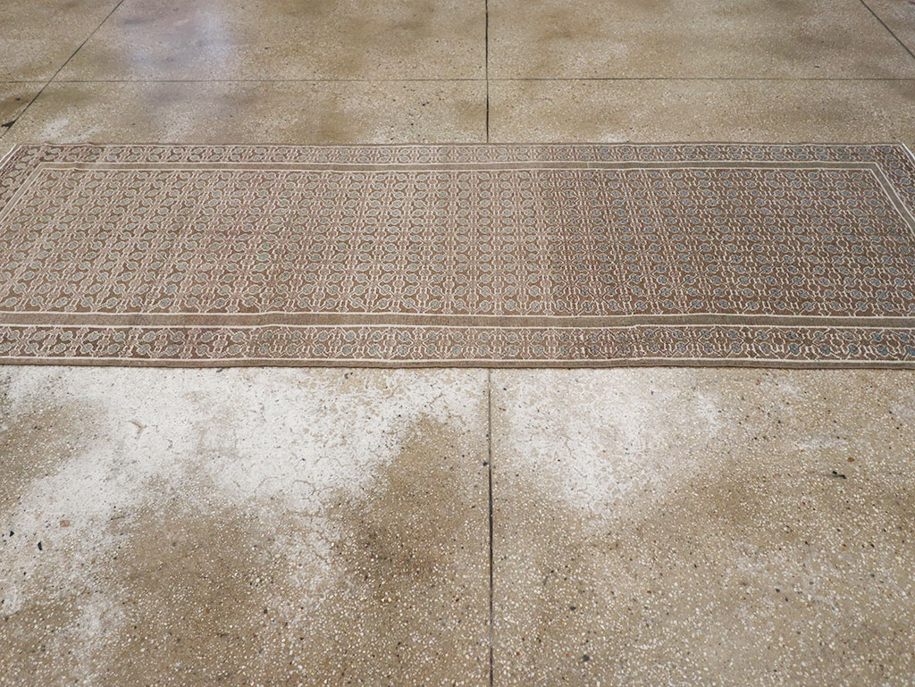 Vintage Persian Serab Runner, No.32685 - Staging