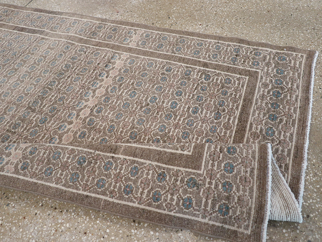 Vintage Persian Serab Runner, No.32695 - Staging