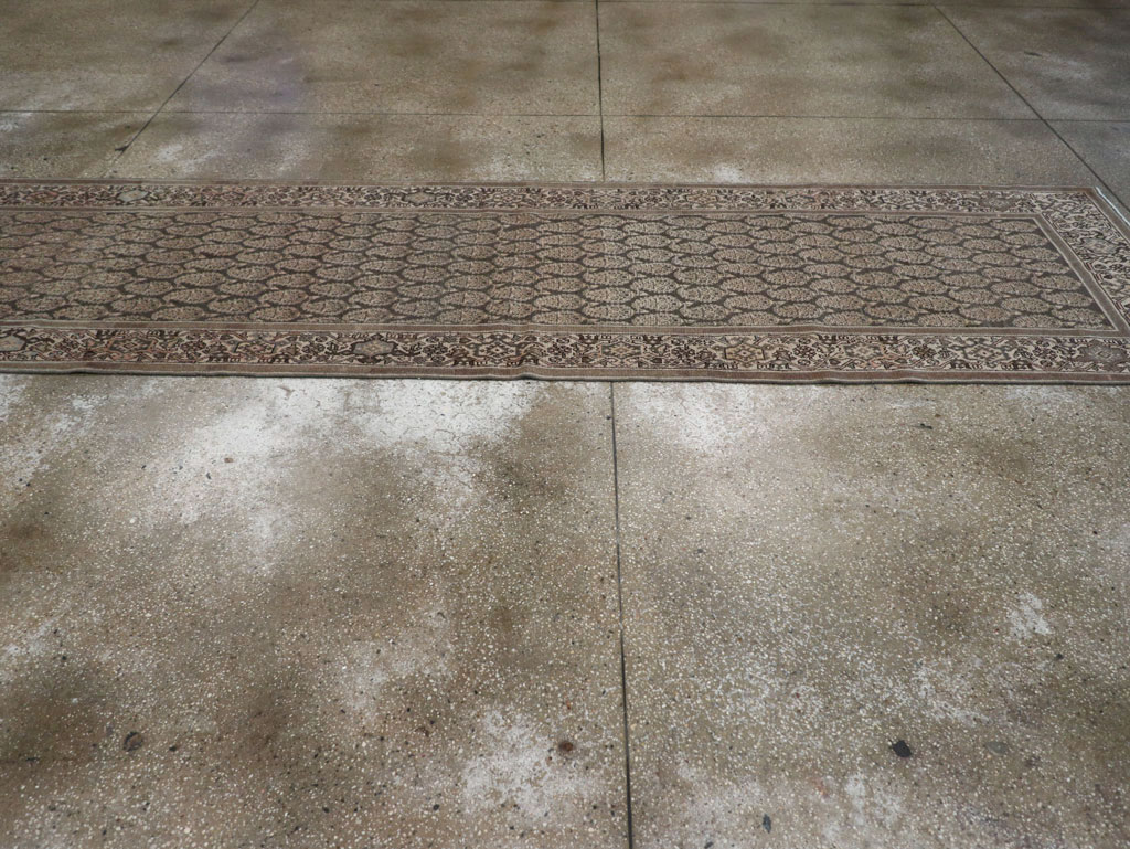 Vintage Persian Malayer Long Runner, No.32706 - Staging