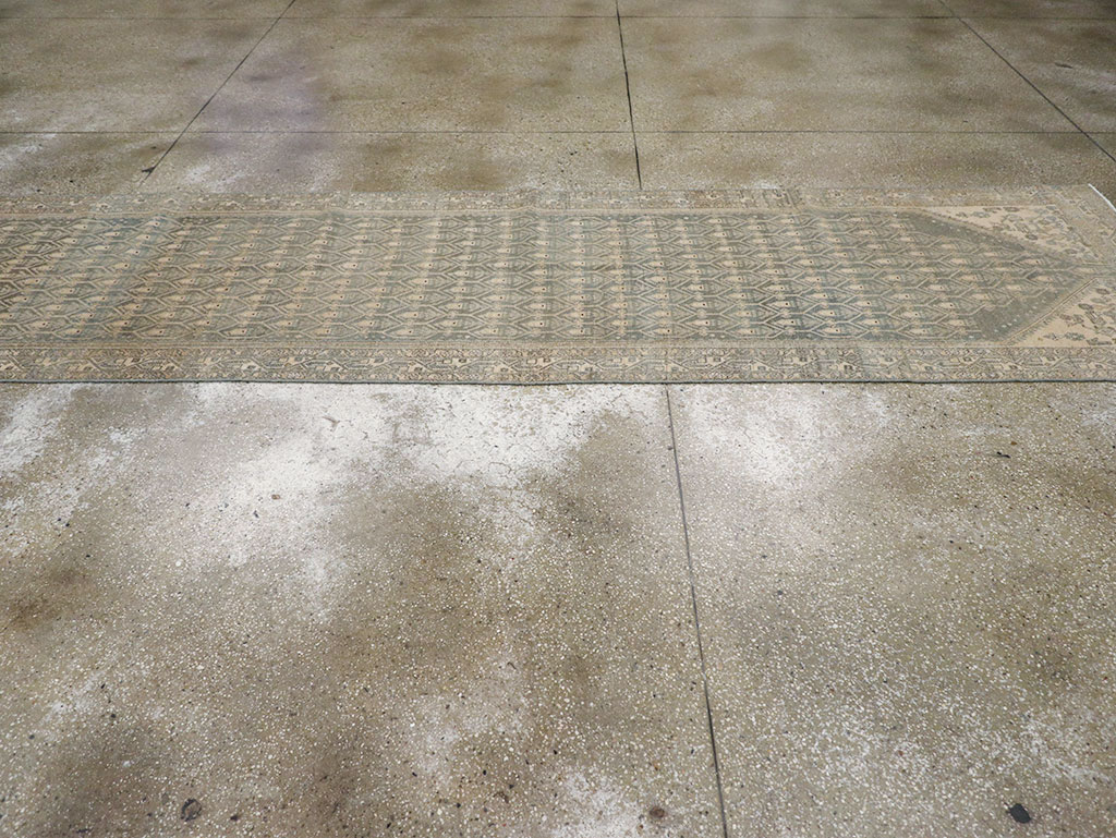 Vintage Persian Malayer Long Runner, No.32736 - Staging