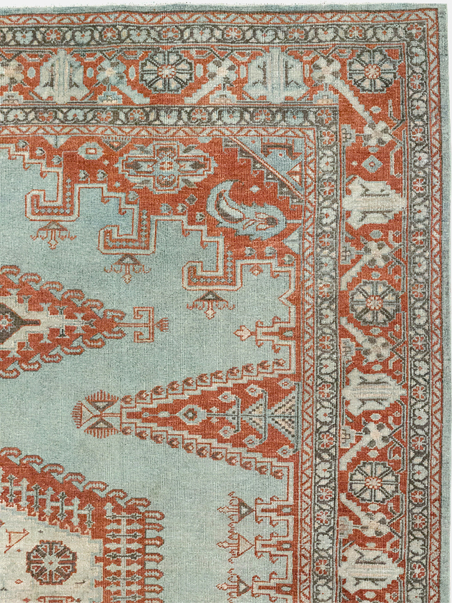 Vintage Persian Veece Accent Carpet, No.32774 - Staging