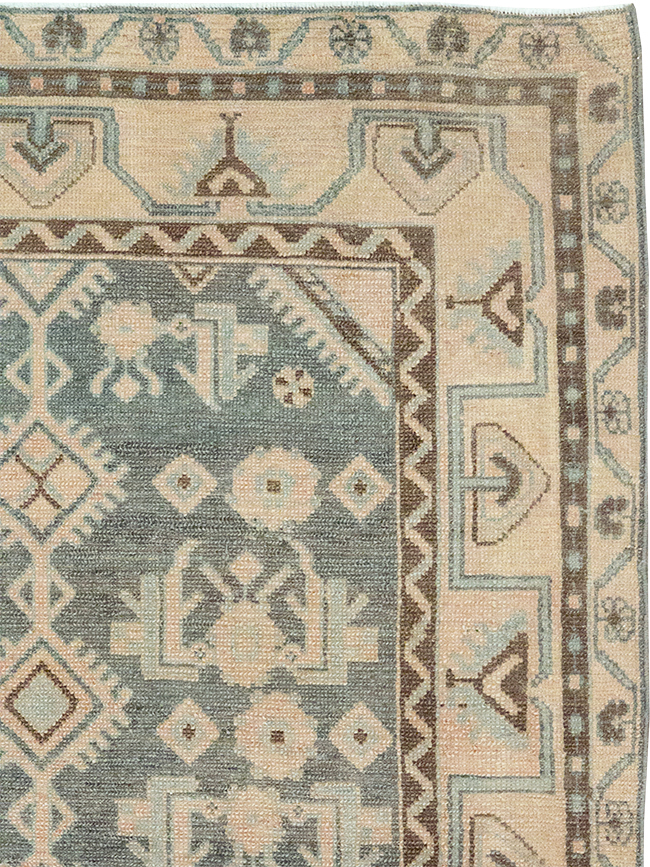 Vintage Persian Malayer Throw Rug, No.32793 - Staging
