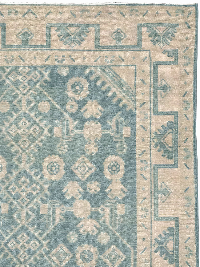 Vintage Persian Malayer Throw Rug, No.32801 - Staging