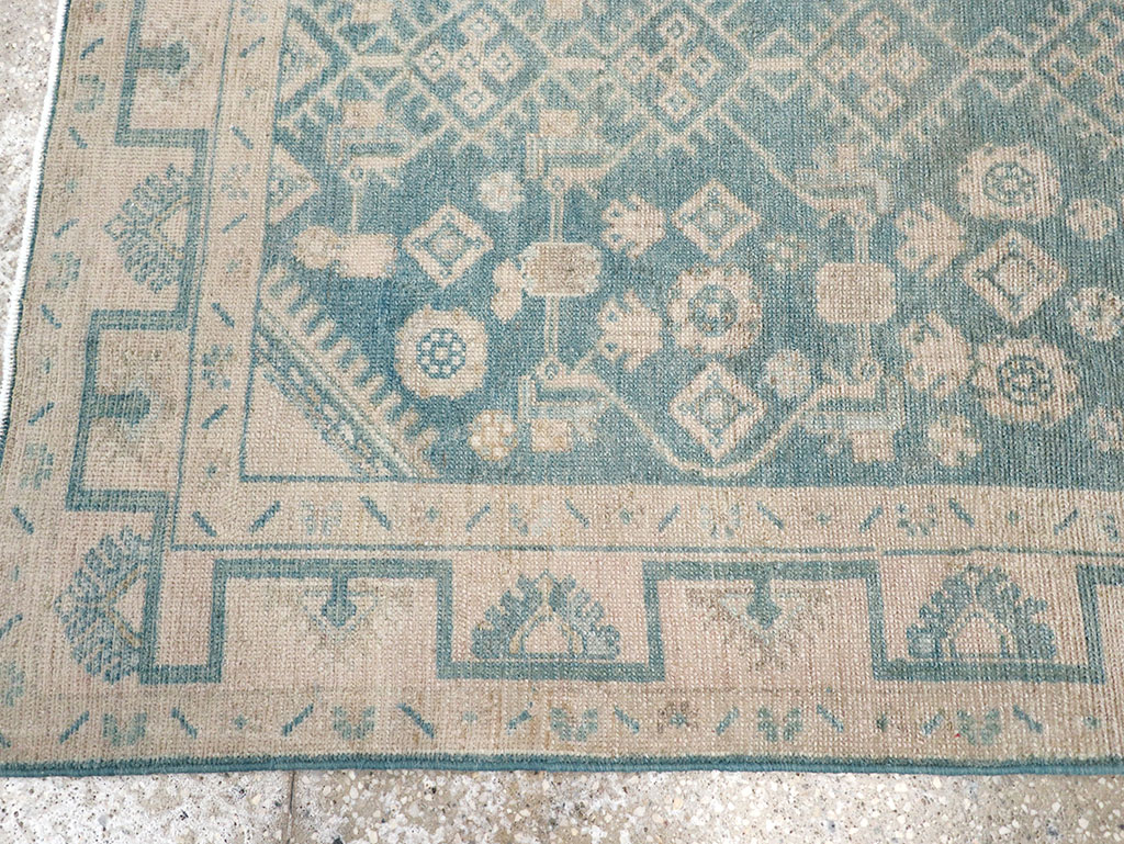 Vintage Persian Malayer Throw Rug, No.32801 - Staging