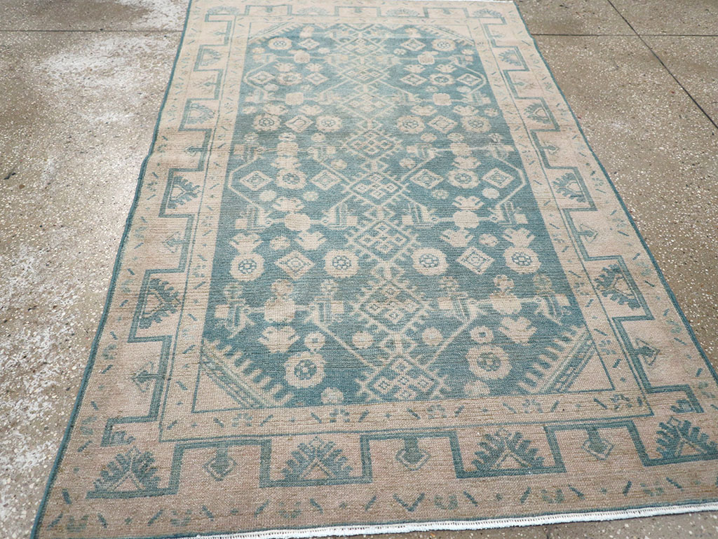 Vintage Persian Malayer Throw Rug, No.32801 - Staging
