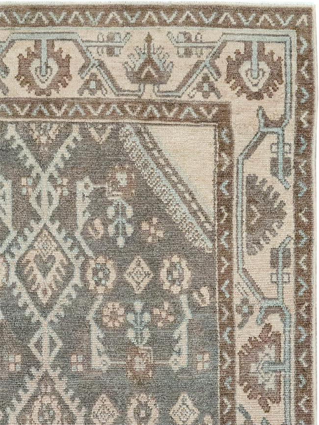 Vintage Persian Malayer Throw Rug, No.32812 - Staging