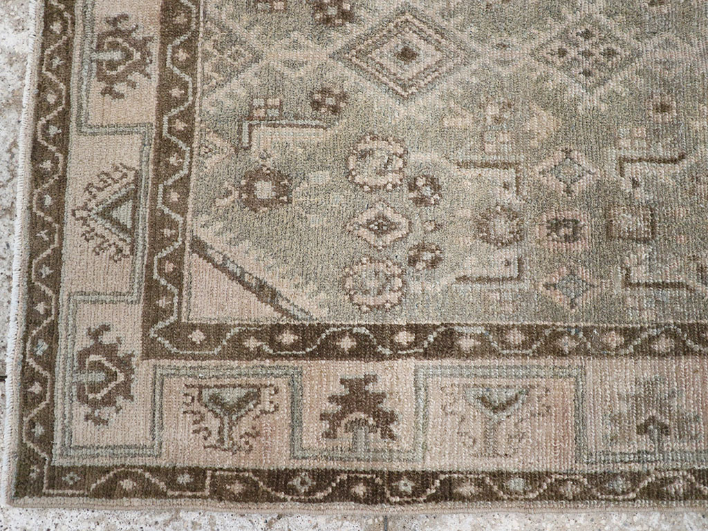 Vintage Persian Malayer Throw Rug, No.32820 - Staging