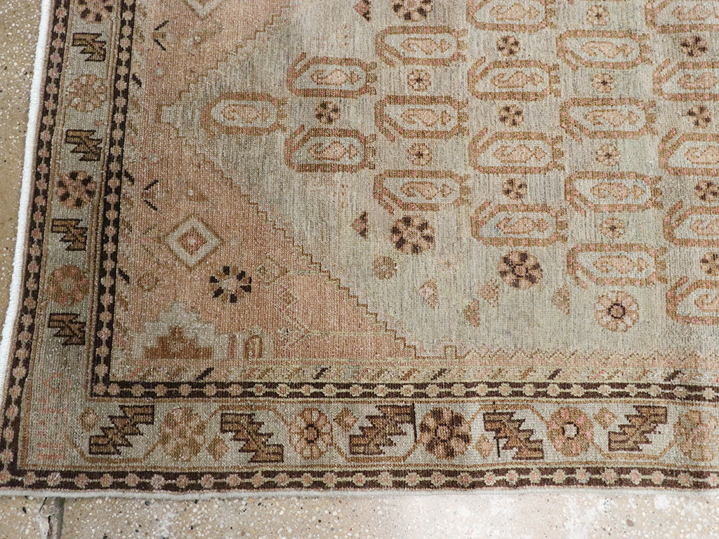Vintage Perian Malayer Long Runner, No.32873 - Staging