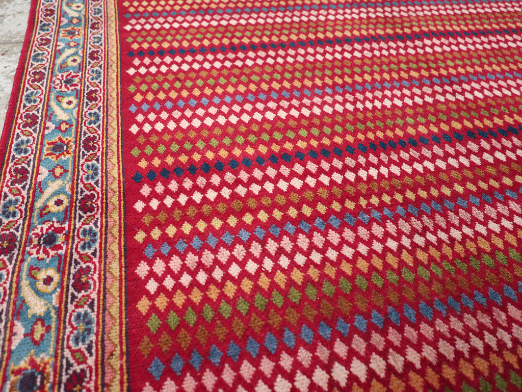 Vintage Persian Kashan Accent Rug, No.32905 - Staging