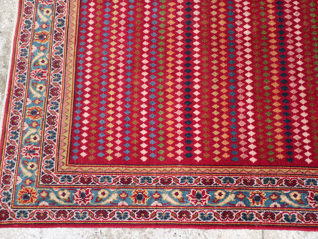 Vintage Persian Kashan Accent Rug, No.32905 - Staging