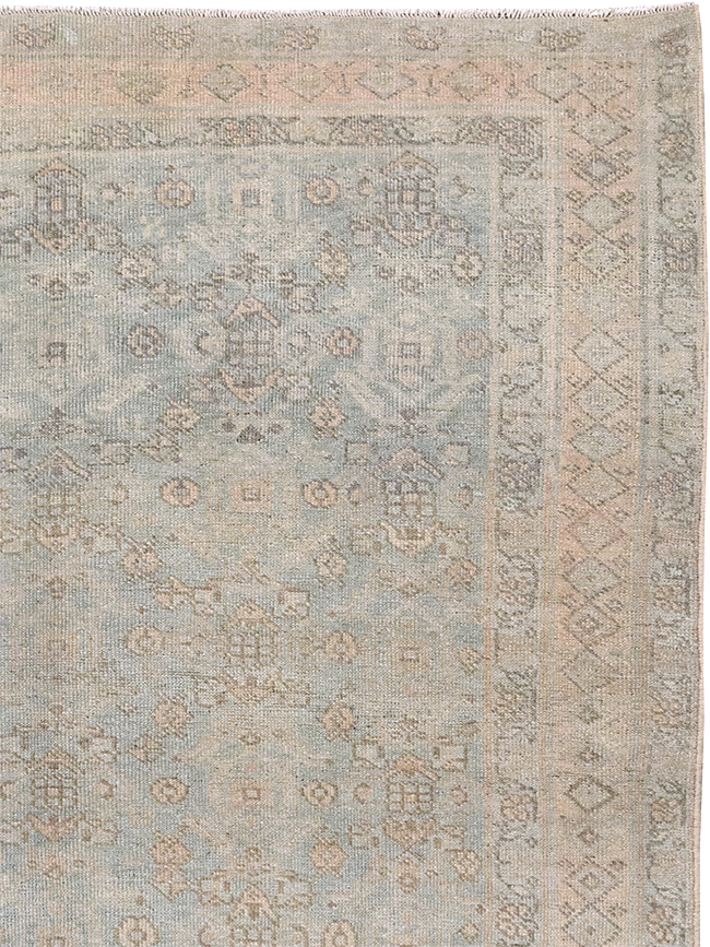 Antique Persian Gallery Bidjar Carpet, No.32916 - Staging