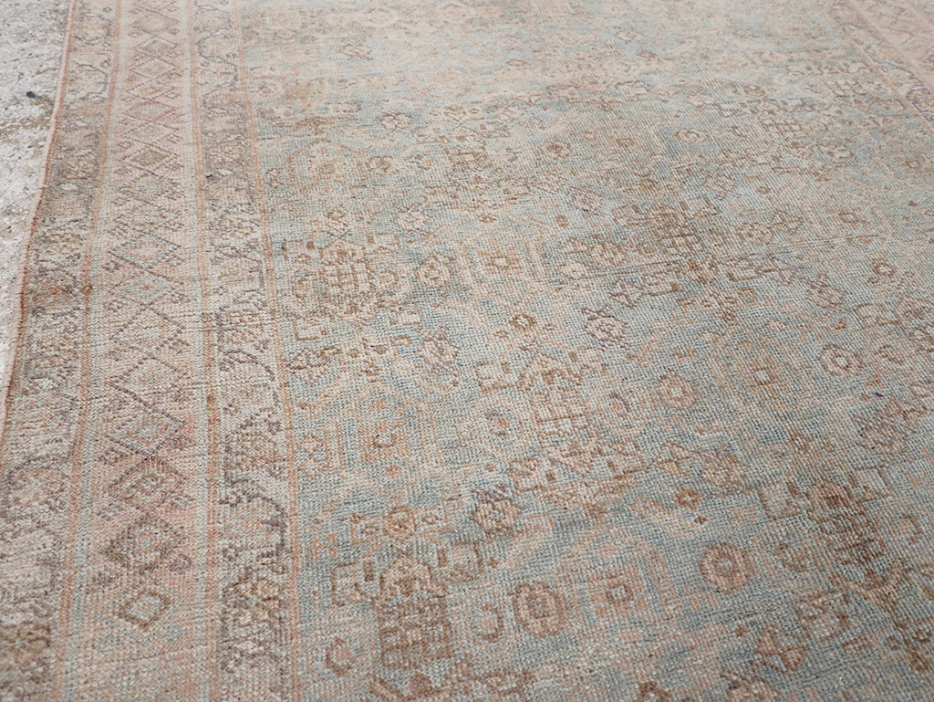 Antique Persian Gallery Bidjar Carpet, No.32916 - Staging