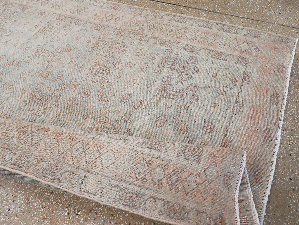 Antique Persian Gallery Bidjar Carpet, No.32916 - Staging