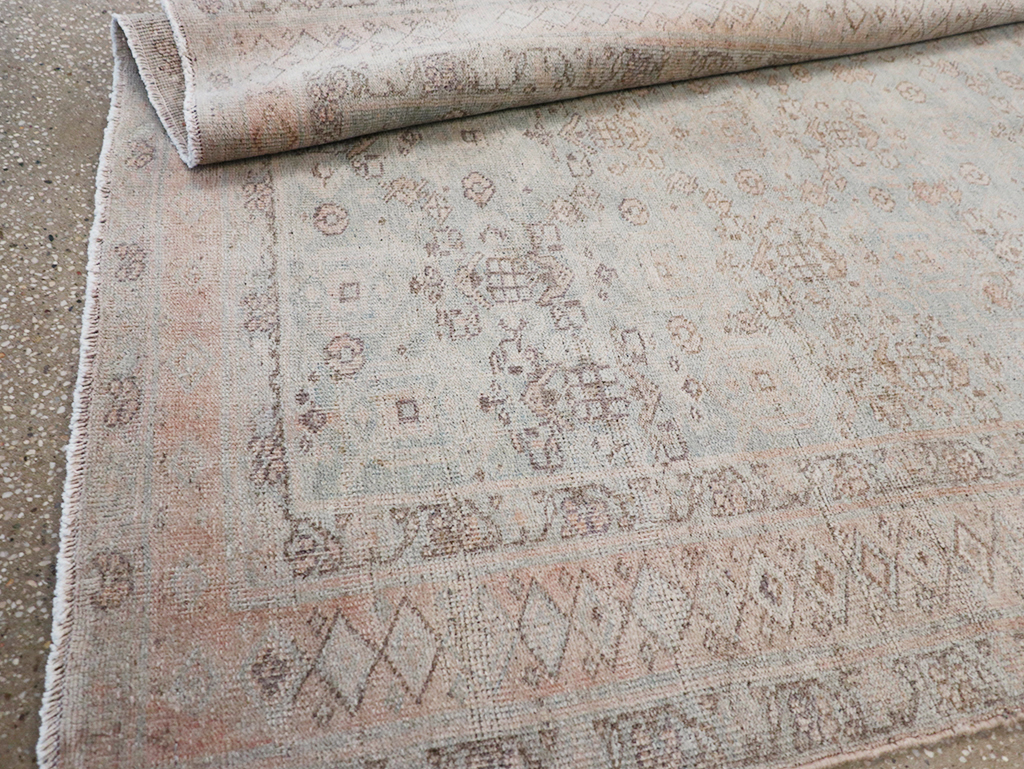 Antique Persian Gallery Bidjar Carpet, No.32916 - Staging