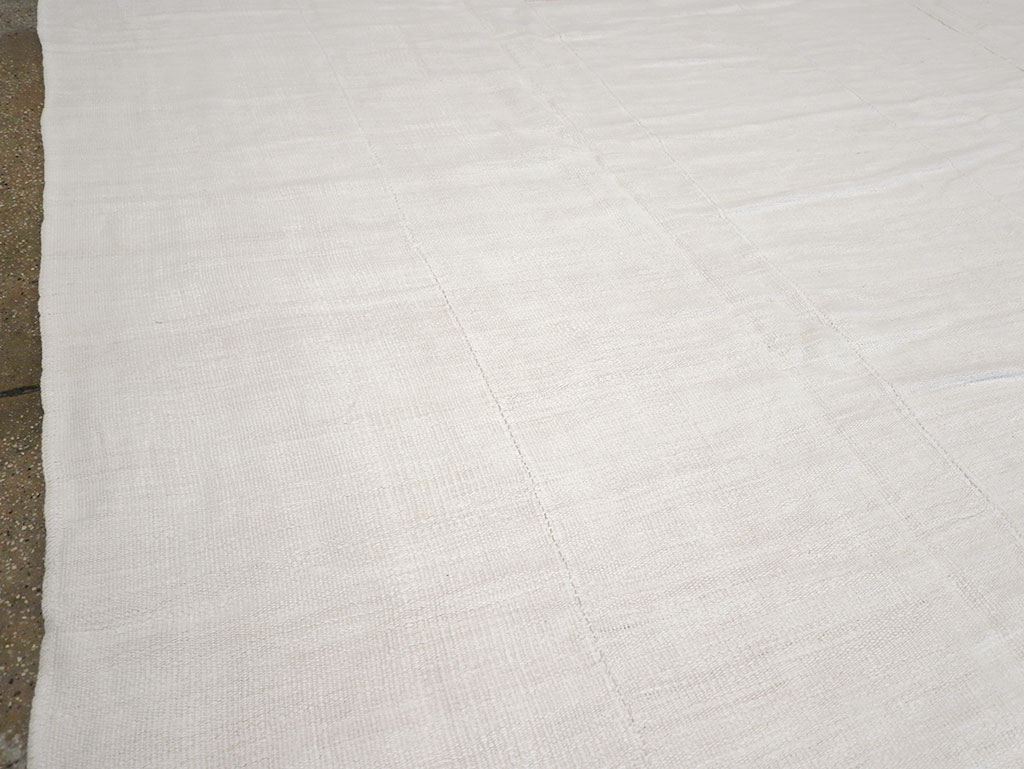 Vintage Turkish Flatweave Kilim Large Carpet, No.32919 - Staging