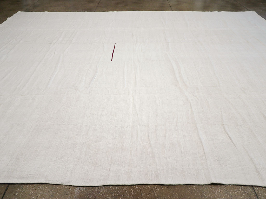 Vintage Turkish Flatweave Kilim Large Carpet, No.32919 - Staging