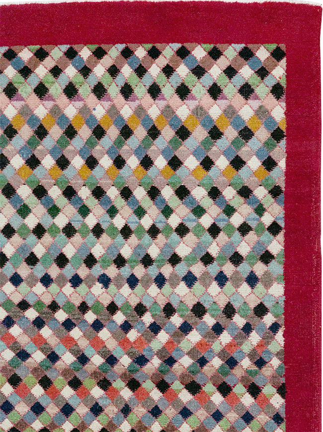 Vintage Turkish Anatolian Small Room Size Carpet, No.32927 - Staging