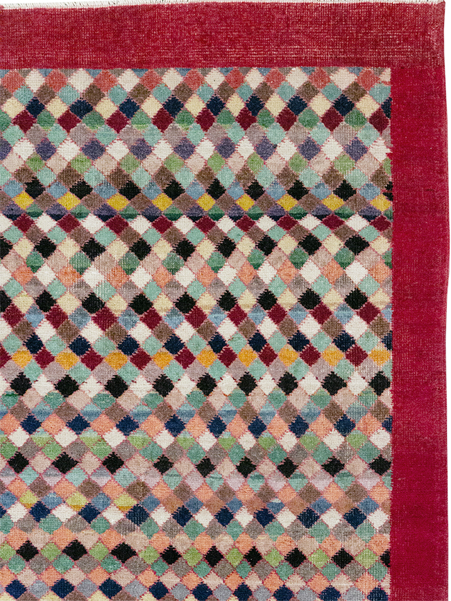 Vintage Turkish Anatolian Small Room Size Carpet, No.32927 - Staging