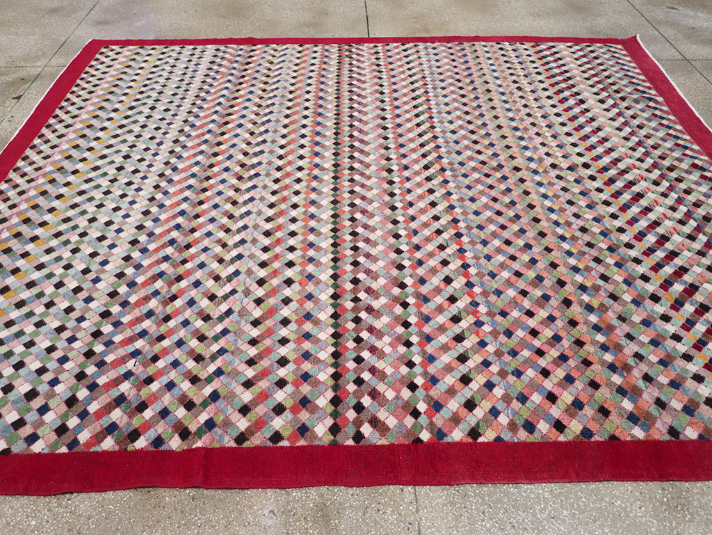 Vintage Turkish Anatolian Small Room Size Carpet, No.32927 - Staging
