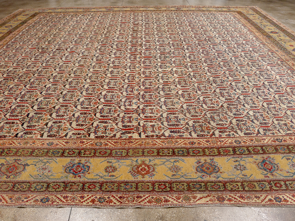 Antique Persian Fereghan Mahal Oversize Carpet, No.32933 - Staging