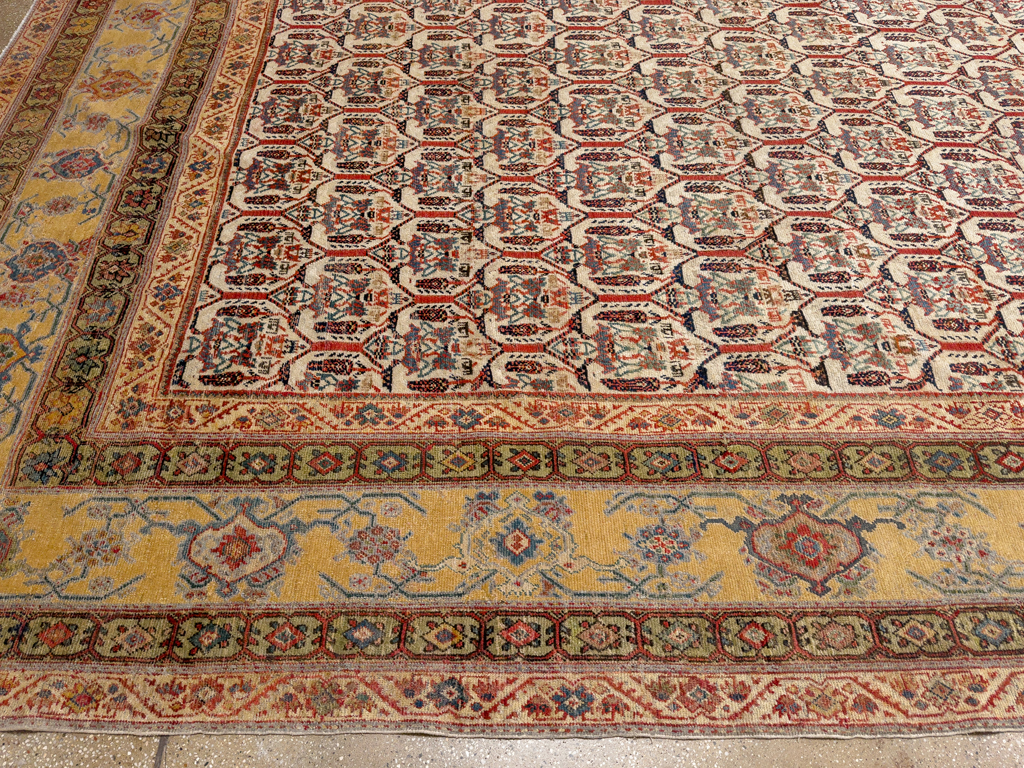 Antique Persian Fereghan Mahal Oversize Carpet, No.32933 - Staging