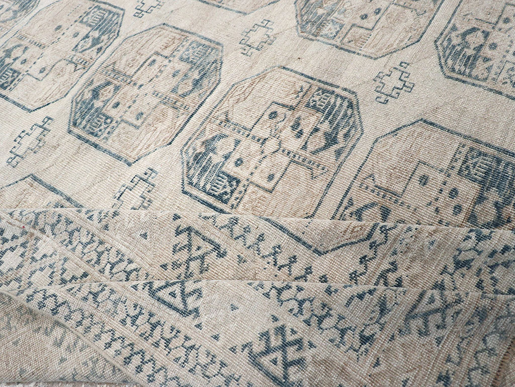 Vintage Central Asian Turkoman Room Size Carpet, No.32945 - Staging