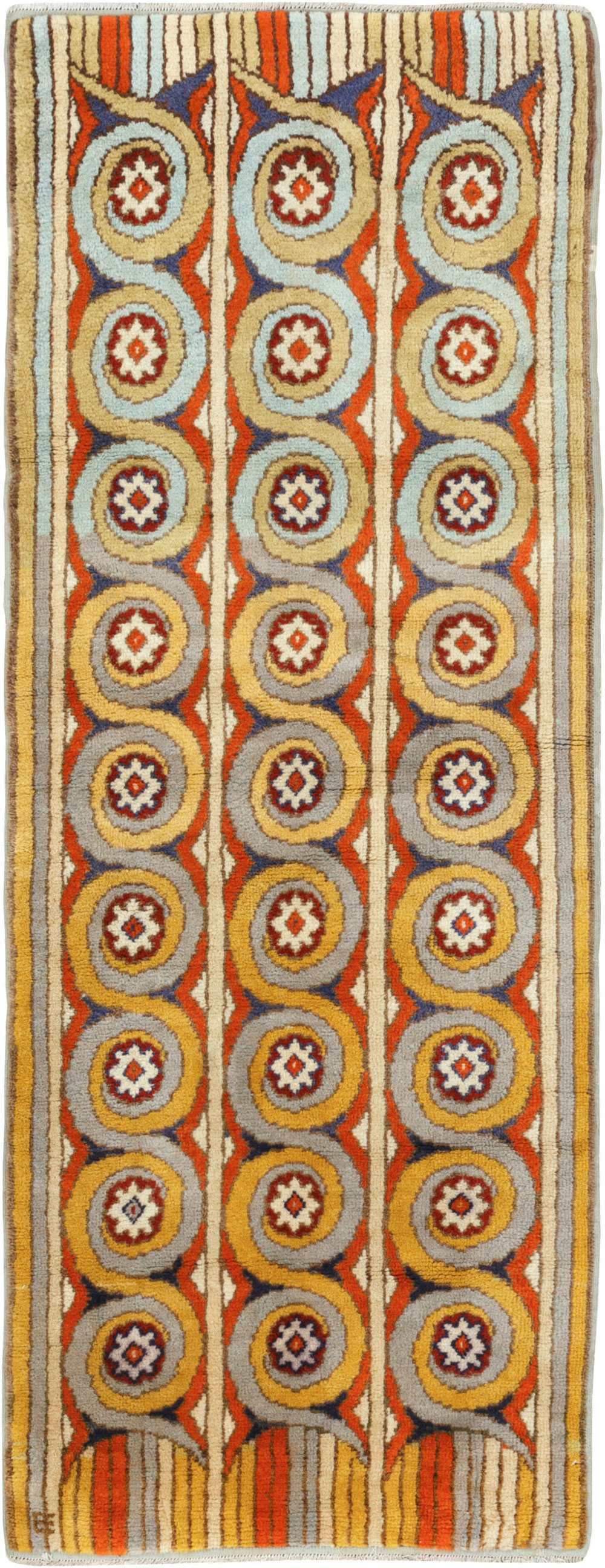 Vintage European Art Deco Rug, No.32949 - Staging