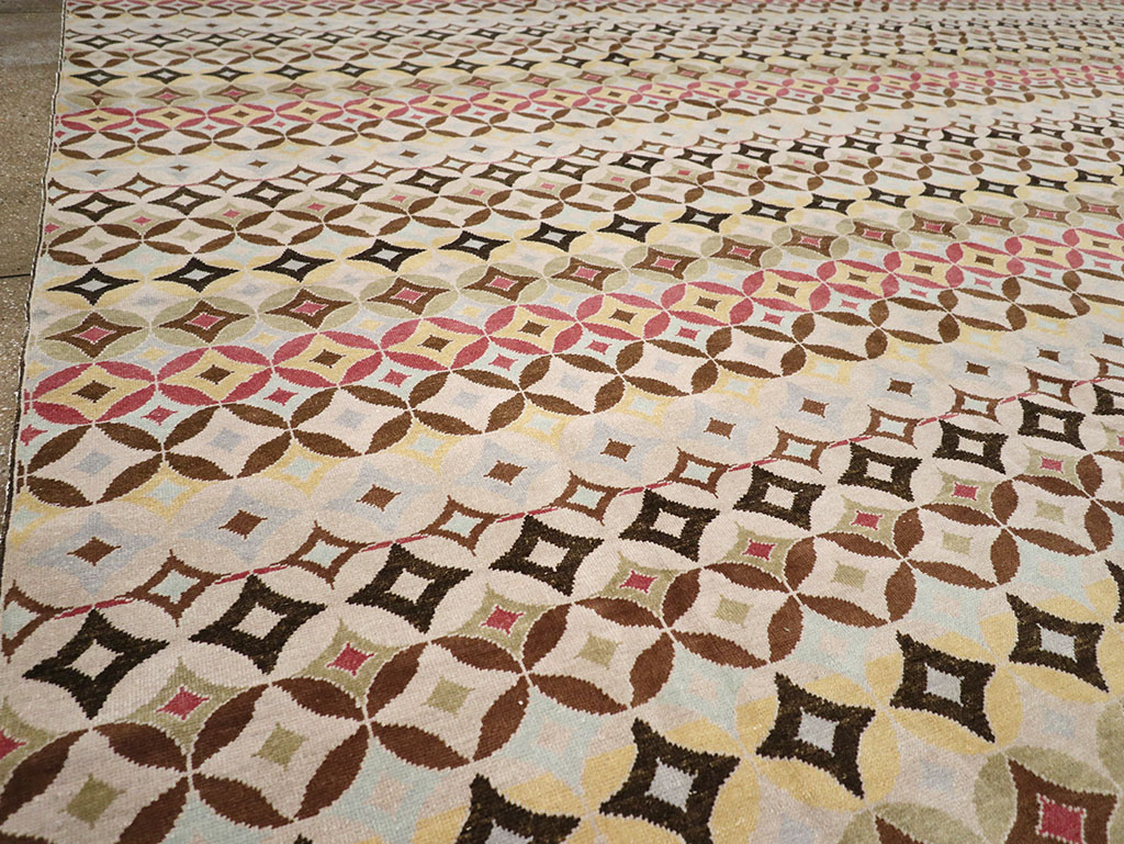 Contemporary Turkish Oversize Carpet, No.32952 - Staging